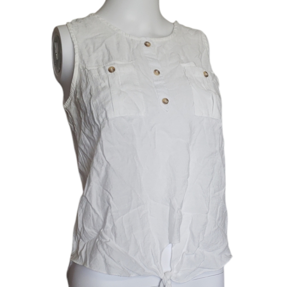 Kanji Front Tie White Sleeveless Button-Down Top Women's Size M.